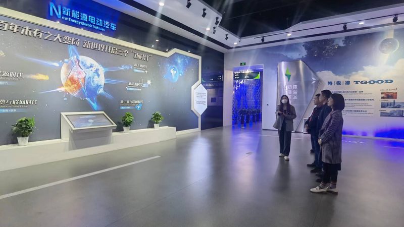 光伏废料回收：揭秘其背后的技术原理与市场前景